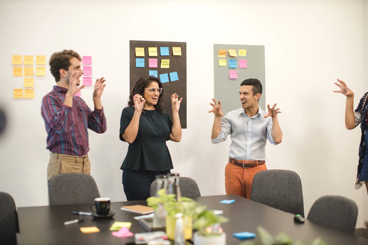 WeBeFearless's tweet photo. How do we measure joy at work?

This study identifies 3 ways to measure workplace satisfaction:
🌝 Feeling engaged at work.
🌞 Having high well-being.
🌚Working in a culture that celebrates each person's strengths.

Do you agree?

https://t.co/7y0sKUmZpr https://t.co/axGeXKy0TG