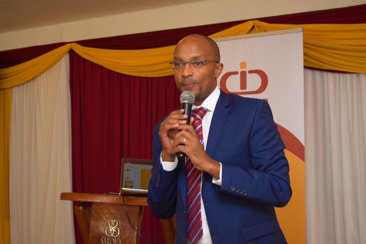 CICGroupPLC's tweet photo. Mr.Fred Ruoro, Managing Director CIC General Insurance sharing with our champions the latest updates in the motor insurance industry and getting feedback in order to tighten up the partnership we have. https://t.co/qAq9tzUht5