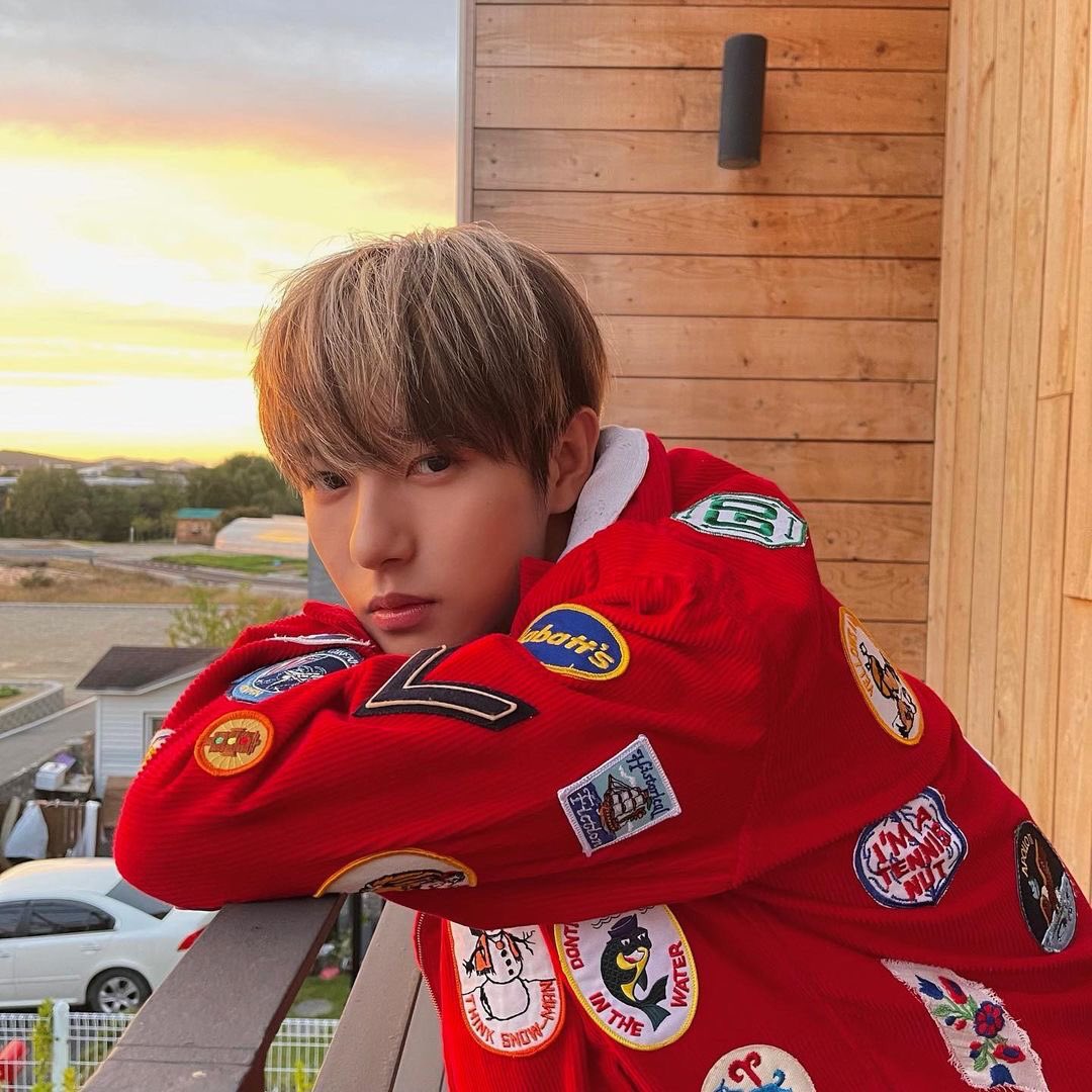 RENJUNBEBE's tweet photo. [IG] 211126 #yellow_3to3 IG Update

“🌄☁️2021”

https://t.co/8JWPzJ7TmU

#RENJUN #런쥔 #仁俊 #NCTDREAM @NCTsmtown_DREAM https://t.co/VxSPO0cdvo