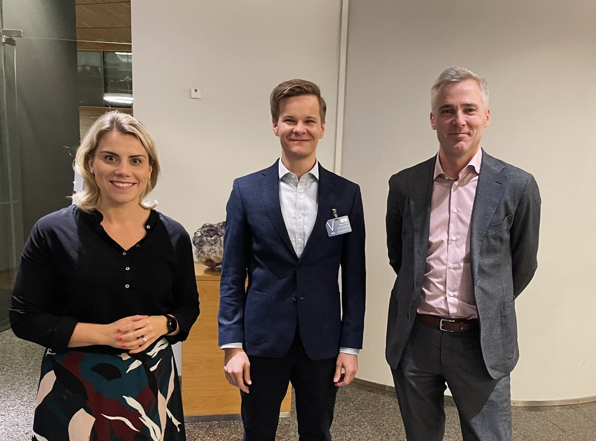 Kiitos &amp; tackar <a href="/saarasofia/">Saara-Sofia Sirén 🇫🇮🇪🇺🇺🇦</a> ja <a href="/adleande/">Anders Adlercreutz</a> kutsusta #pykälientakaa podcastiin keskustelemaan #taksonomia’sta 👍