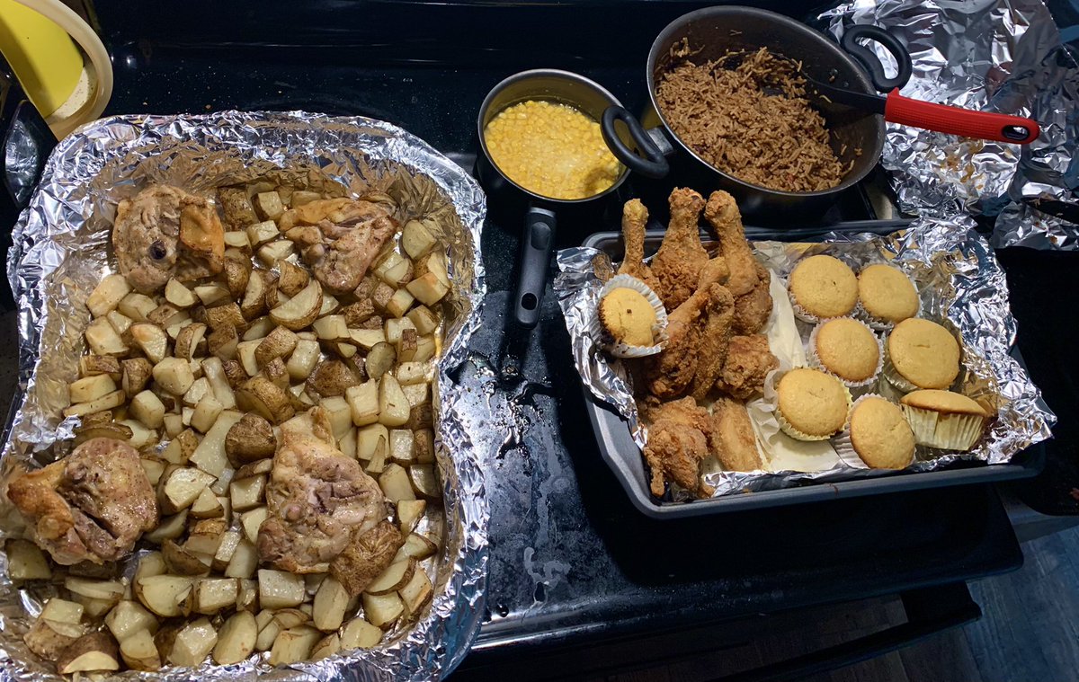 VickThickey's tweet image. Smoke. Cook. Sleep for 8 hours in the day. Today was a success. 

#Mmemberville #StonerFam #wellneeded