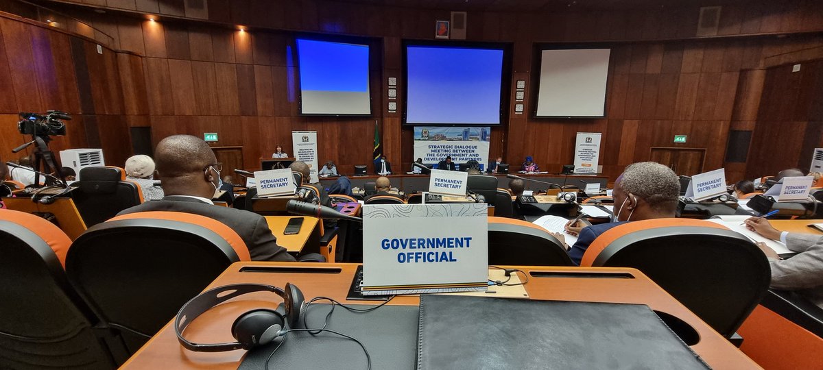 ahmedkherlid's tweet image. Second day of High level #StrategicDialogueMeeting  between Government &amp;amp; Development Partners in BOT Dar es Salaam.  @HCPamelaO What a good speech.  NGOs Registrars will continue  strengthening the cooperation with #DevelopmentPartners. @CanadaTanzania @USAIDTanzania.