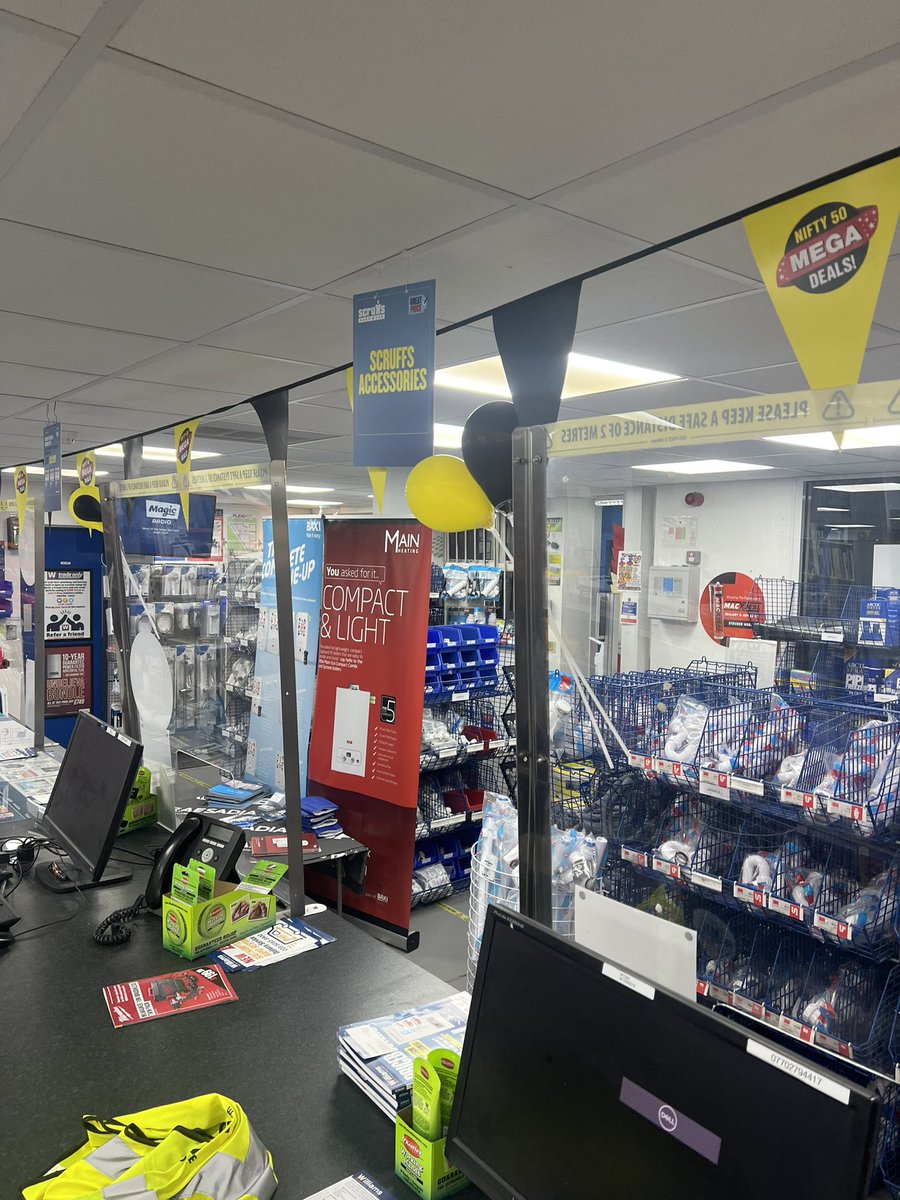 LG_DanDeakin's tweet photo. @Williams_Co on #blackfriday with £50 off every @baxiboilers #624 combi and the #3for300 promotion! It’s a no brainer!! https://t.co/YYJQbza24J