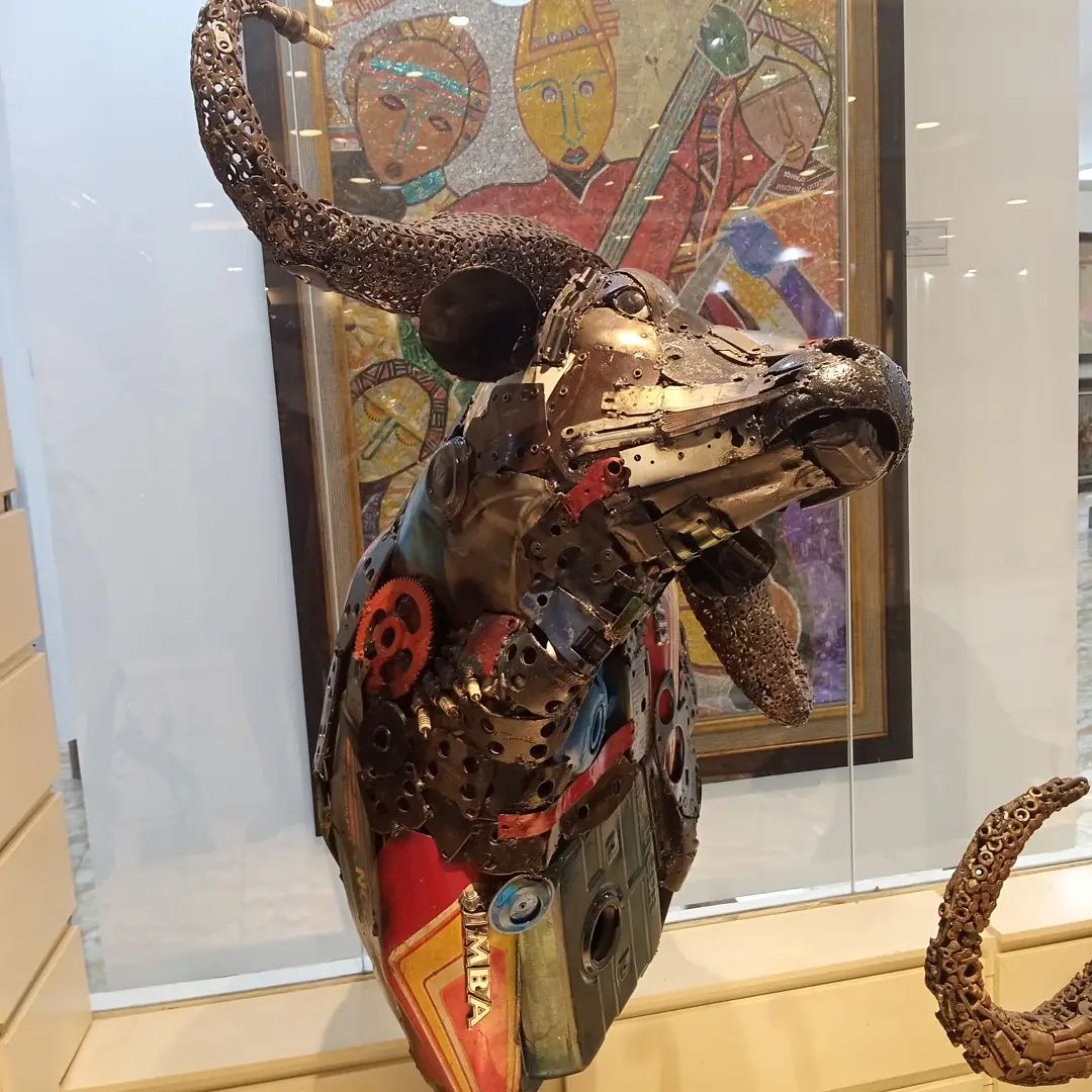 experiencing9ja's tweet photo. What do you love about Nigerian artworks?

📍Orisun Gallery, Tropic Galleria, Central Business District, Abuja.

#ExperiencingNaija https://t.co/4H2yw55nqr