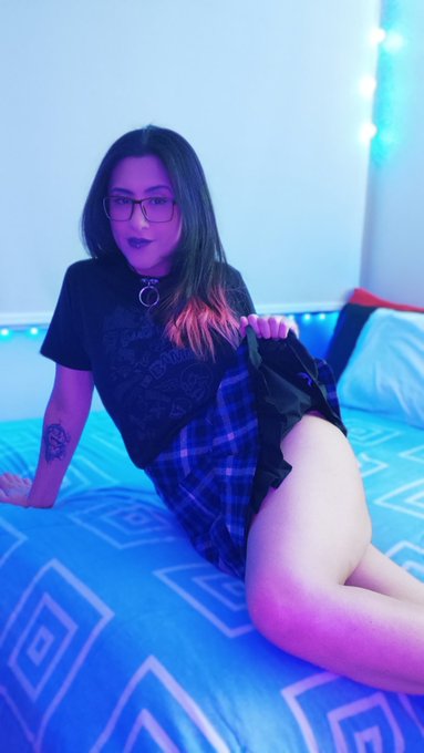 Feeling cute,might delete later. Or not. https://t.co/gGOUGvBwln