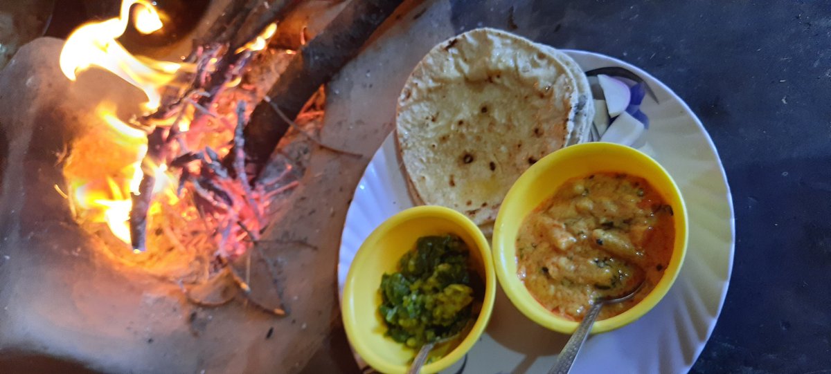 ash4intelways's tweet photo. When you return back from long journey to #himalayas n after #morning trails you get wood fire cooked #makki di roti with abundant spoons of ghee saag kari Sabji all veg.n grains sarso oil grown at farm wid tons of love your trip completes here...#kalatop #HimachalPradesh https://t.co/Gaxeagmx1t