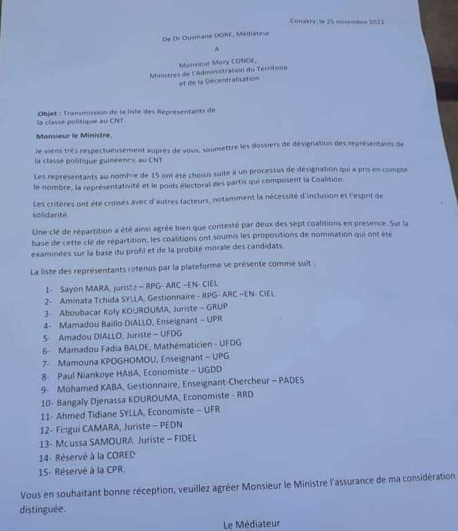 Rebelhumble's tweet photo. Cette liste exhibe le communautarisme qui caractérise le multipartisme en Afrique. Chaque parti est représenté par le frère, la nièce... du chef de parti. Quand il s'agit de pouvoir et d'avantages, ce sont les proches du chef qui ont la priorité. #Kibaro https://t.co/rIOLJfqGbk
