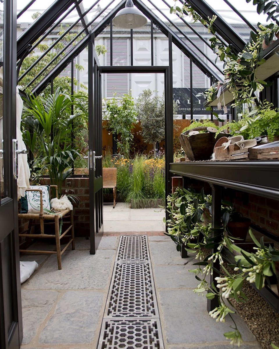 Westminsterston's tweet photo. Greenhouse interior inspiration featuring Henslate Flooring and @Alitex greenhouse.
https://t.co/F9ATURRa9P
#greenhousegoals #stonefloor #slate https://t.co/PpDyrTycDh