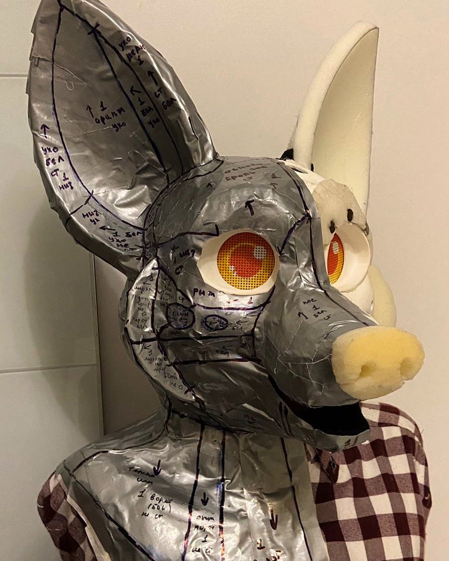 MagicfurryW's tweet photo. Dog in progress ☺️#fursuit #furry #fursuitpattern https://t.co/q4iY29lzfz