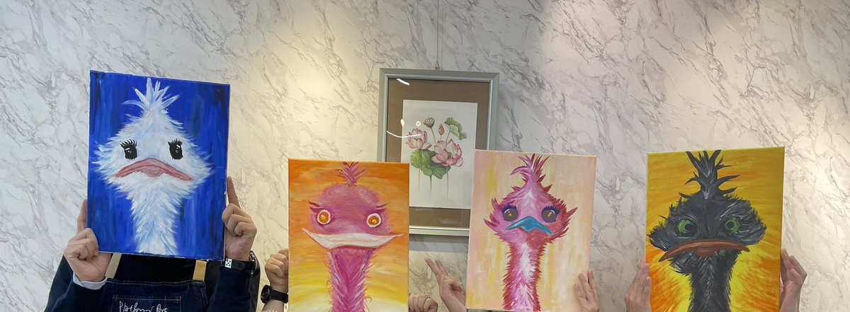 yipherman's tweet photo. Guess who is mine?   

Don’t  you agree the drawing are super nice? 🤔 

#artjamming 
#twitterwellnessday #wellness #wellnessday #hktwitterwellnessday https://t.co/iYB0ko6YU0