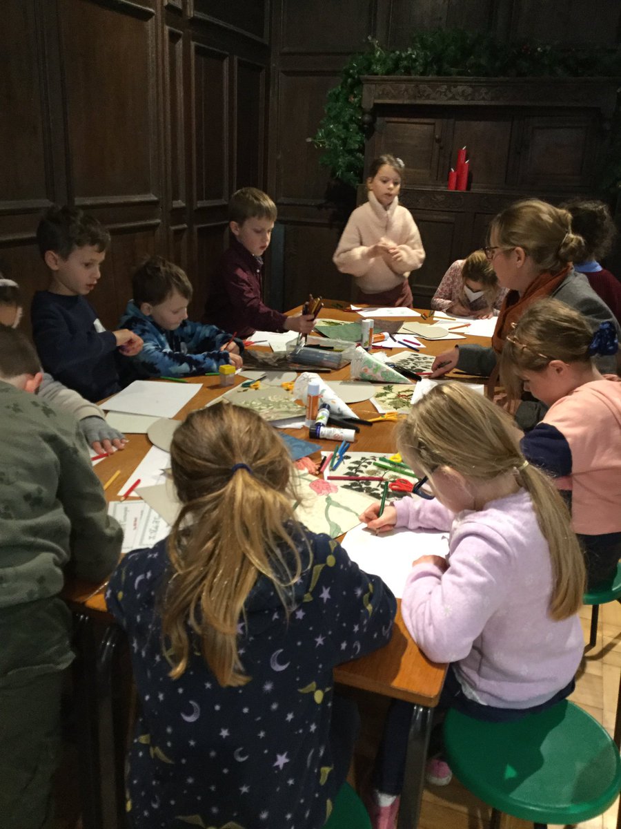 CarrdusYear3's tweet photo. A fantastic day had by all on our Victorian visit! #carrdusschool @CarrdusYear3 https://t.co/Wi8EHLGuvk