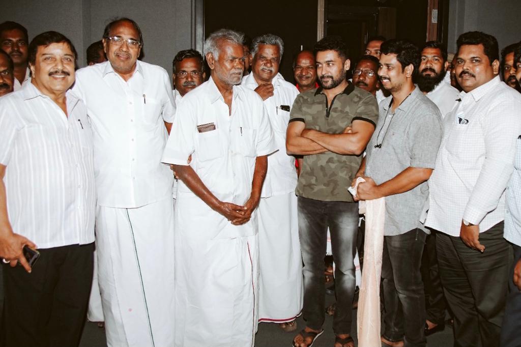 rameshlaus's tweet image. Senior leader of the Communist Party of India #Nallakannu ayya watched #JaiBhim and appreciated @Suriya_offl and Director @tjgnan. Actor #Sivakumar and @2D_ENTPVTLTD CEO @rajsekarpandian were present.