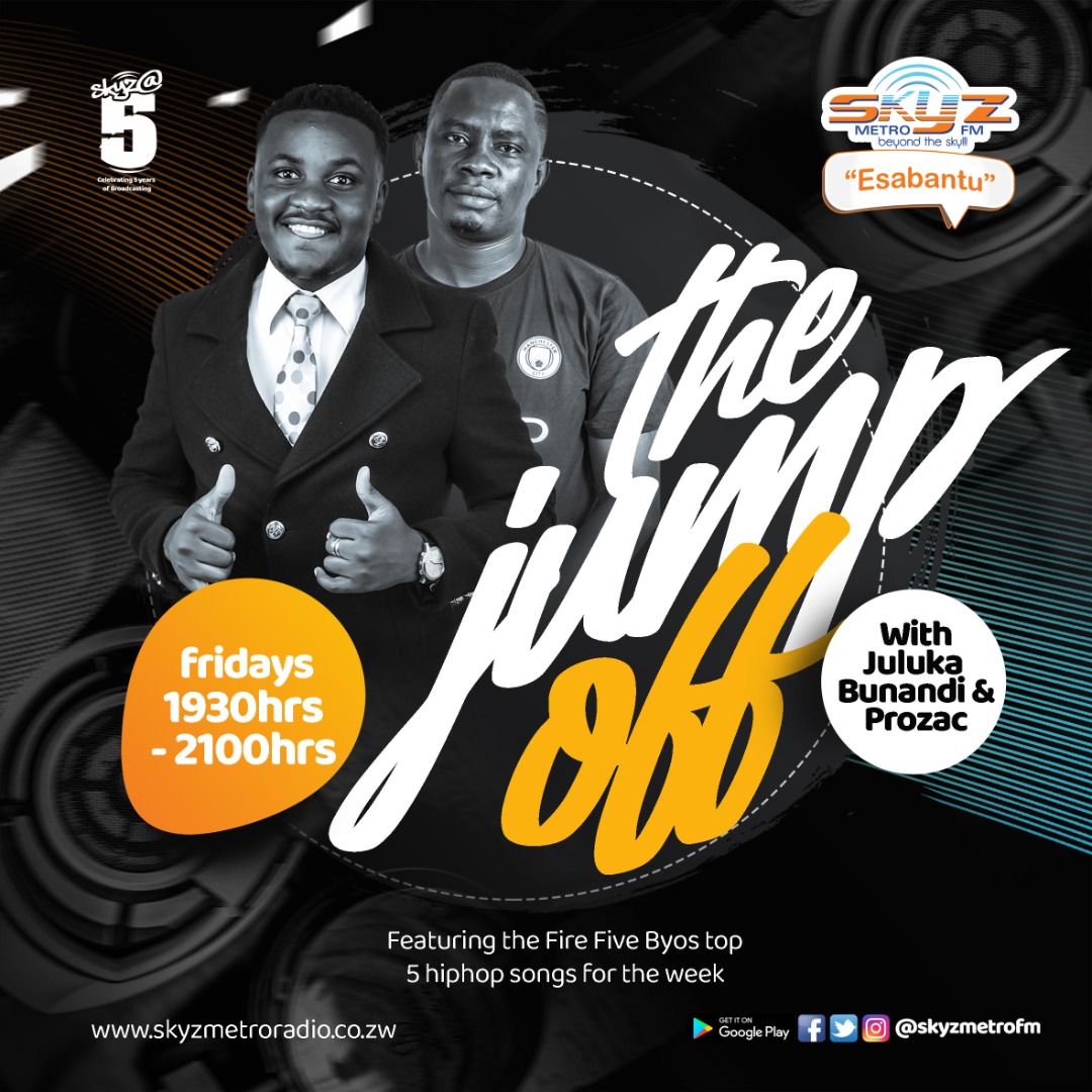 SkyzMetroFM's tweet photo. Let's make a date at 19:30pm with @JulukaBunandi and @pro2tha as they give us the low down on the hottest 5 #hiphop songs for week
Stream live on 💻 https://t.co/AN1fwxCPqb
#BeyondTheSky
#Esabantu
#Skyzat5 https://t.co/5QFUiJcOpQ