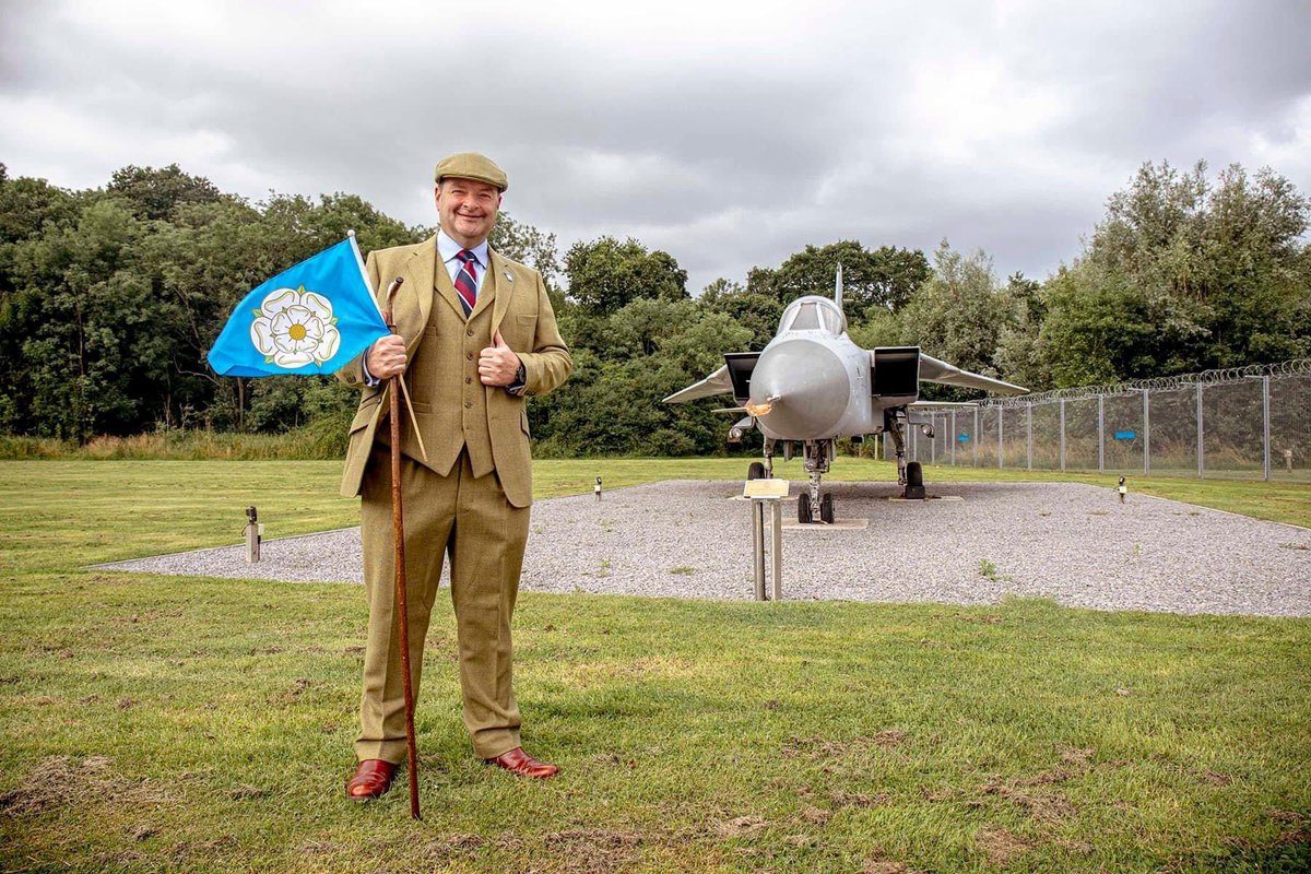 StnCdrLeeming's tweet photo. So that’s it folks - after 3 years they have prised me out of @RAF_Leeming; Finest Stn in the @RoyalAirForce &amp; the greatest Whole Force ever assembled. It’s been an honour to be part of the team, unleashing, empowering &amp; enabling our people to create #NextGenRAF Good luck Pastie! https://t.co/Ooh0dSkOMY