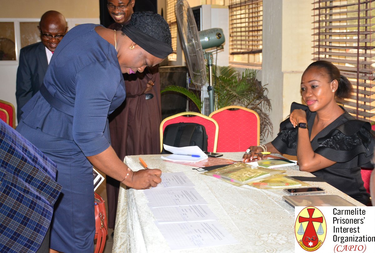 capionigeria's tweet photo. Carmelite Prisoners’ Interest Organization (CAPIO) in conjunction with Enugu State Justice Reform Team (ESJRT) held a #validation workshop for a revised Administration of Criminal Justice Law (ACJL) of #Enugu State on Tuesday 23rd November 2021
#capio #ACJL #Law #042acjl https://t.co/dTqH2IVTOe