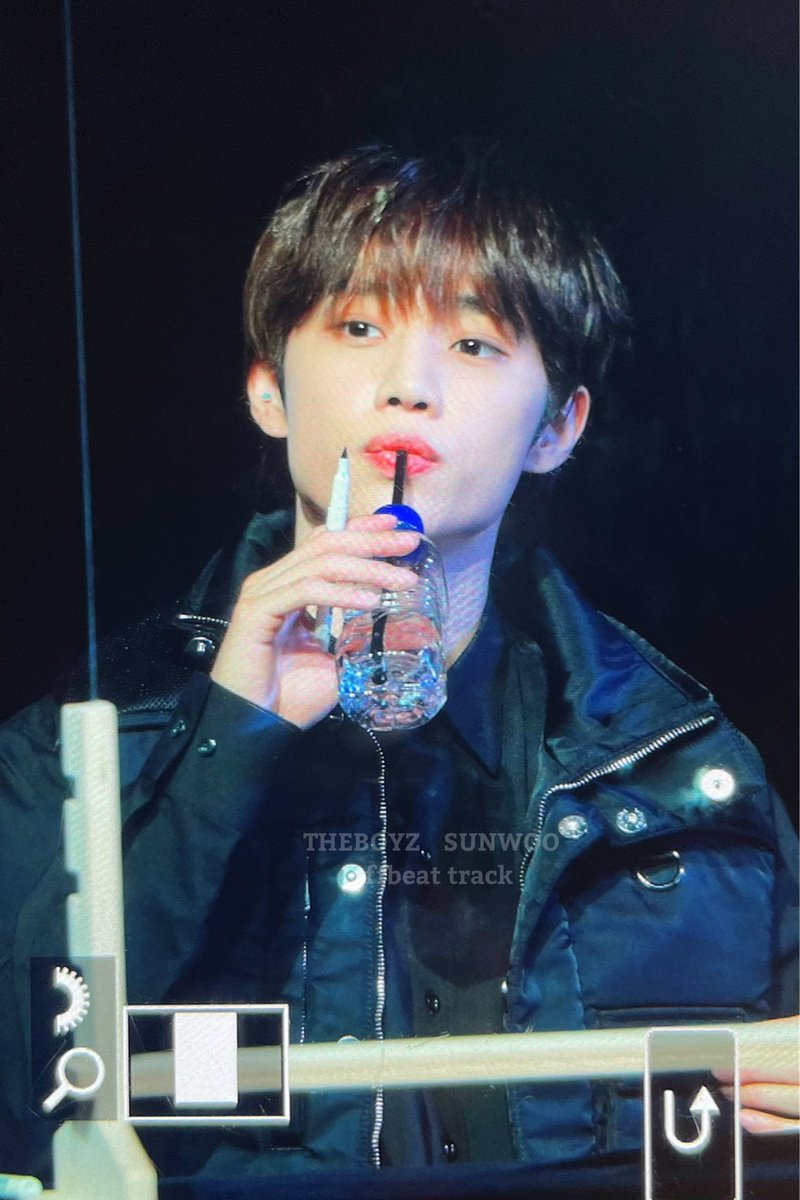 offbeat_track's tweet image. 211126 #선우  #sunwoo #ソヌ $unwoo ‘ 3’