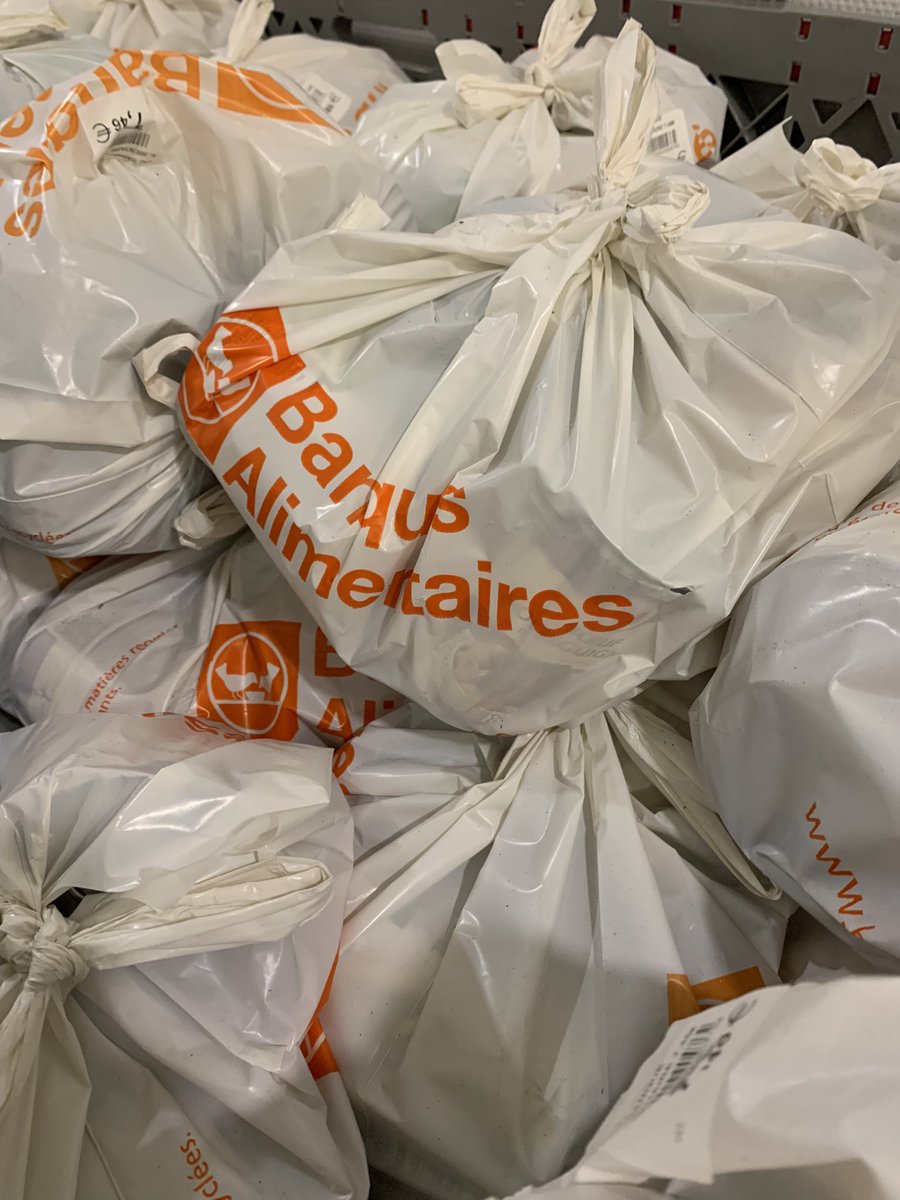 C’est tout le week-end, et quasi dans tous les supermarchés : collecte nationale de la banque alimentaire ! 
Des sacs déjà remplis pour faciliter votre démarche et donner ce dont ils ont réellement besoin.
D’avance : MERCI !
#banquealimentaire #don <a href="/ULesCommercants/">ulescommercants</a>