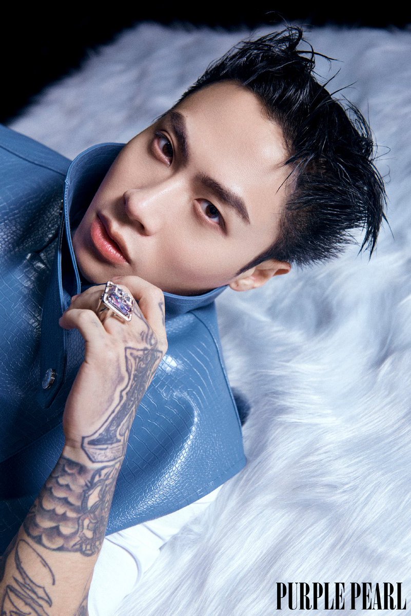 chinese__rapper's tweet photo. #ICE冰块 x PurplePearl
Excuse me sir! Don’t you think this was too much cuz my 💙 almost stop beating

 #ICEKINGDOM https://t.co/LFnPqzosE3