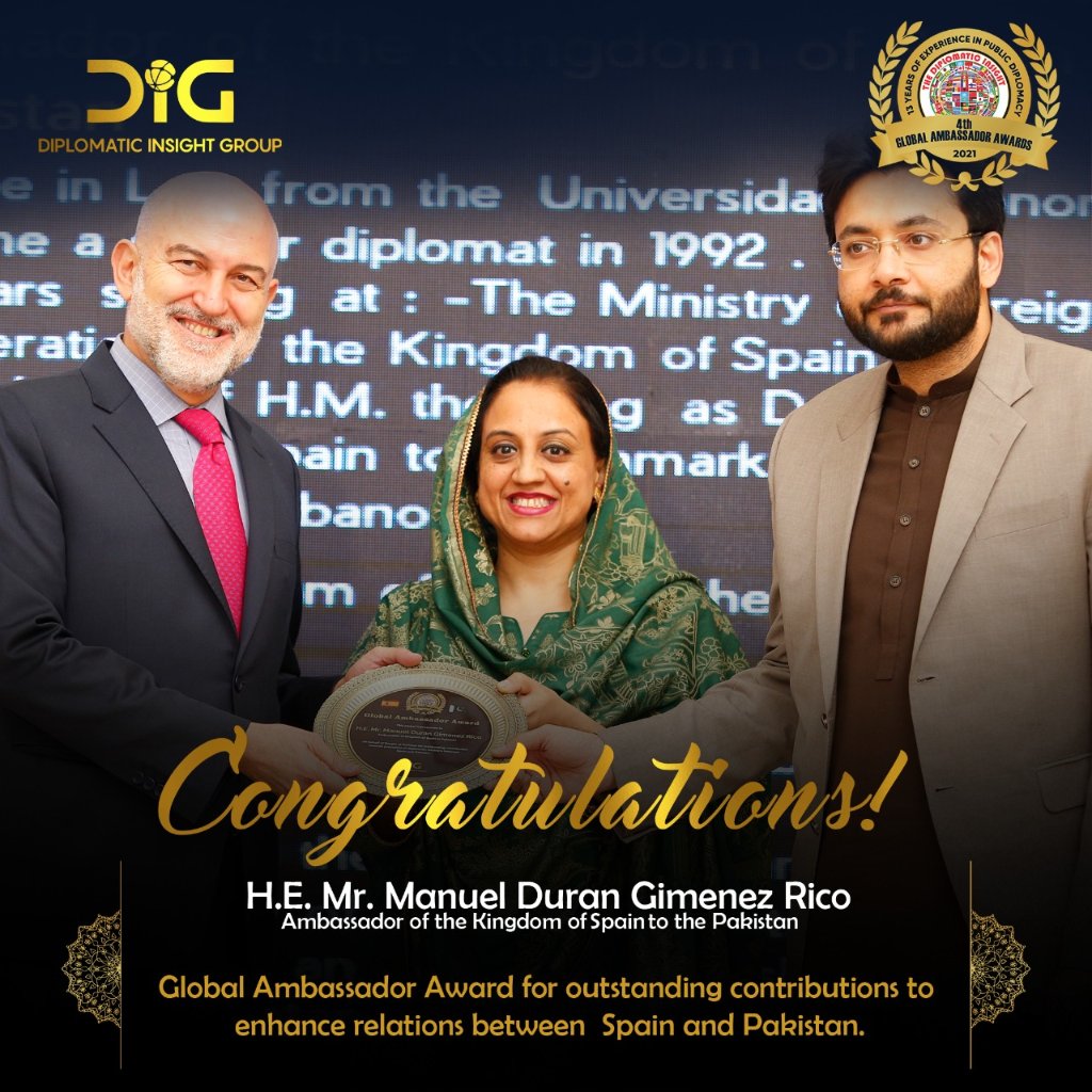 DiplomaticIns's tweet photo. #Congratulations to H.E Manuel Duran #Ambassador of #Spain to #Pakistan for receiving #GlobalAmbassadorAward organized by  
@DiplomaticIns  &amp; @DiplomaticIn_Gr

#publicdiplomacy 
@MAECgob @SpainMFA 
@SpaininPakistan @PakinSpain_
 
@FMPublicDiploPK @SMQureshiPTI @ForeignOfficePk https://t.co/zR4a2GbpmW