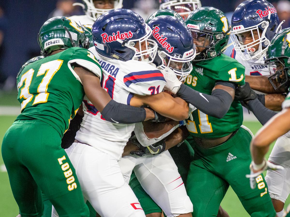 Lobo_Football's tweet photo. Itβs LOBO GAME DAY!!
Your Longview Lobos take on the #1 ranked Denton Ryan Raiders in the 3rd meeting in 11 months between the two teams.
Winner advances to the State Quarterfinals.
Kickoff is set at 3 PM.
#loboup #txhsfb #beatryan https://t.co/YdRTHt8TcN