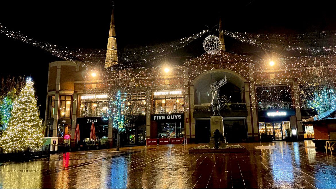 JohnDalziel's tweet photo. IMO @CovCityCentre is looking more festive than it has for years. 🎄
Credit has to be given to @CoventryBID and the businesses it serves who’ve funded most of what you see. As a board director I’m really proud of what the team have created this year. #Coventry https://t.co/mpN48FVi2S