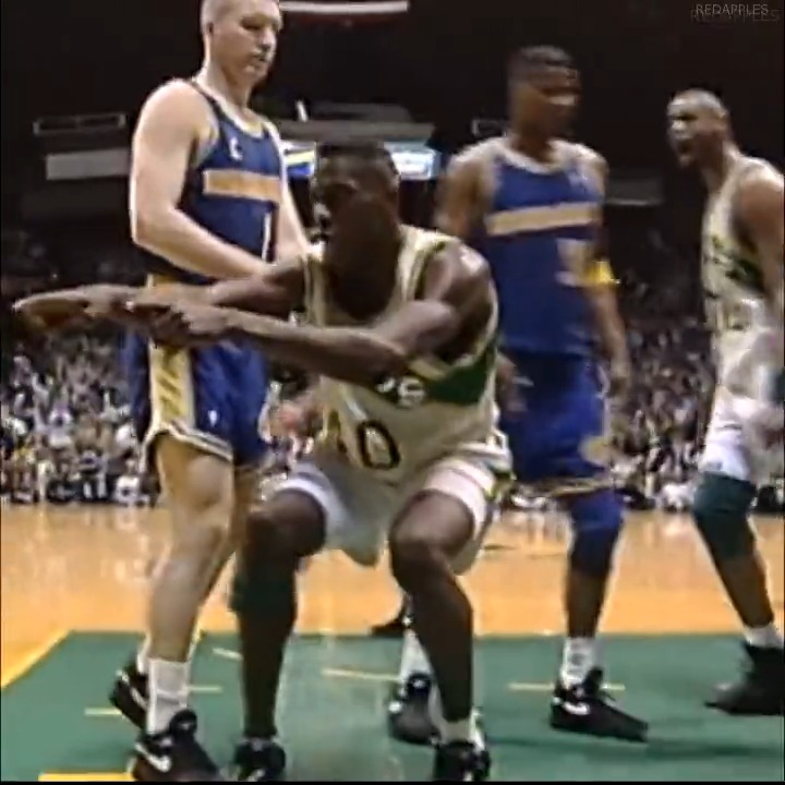 Shawn Kemp was a bad man . Happy birthday legend  