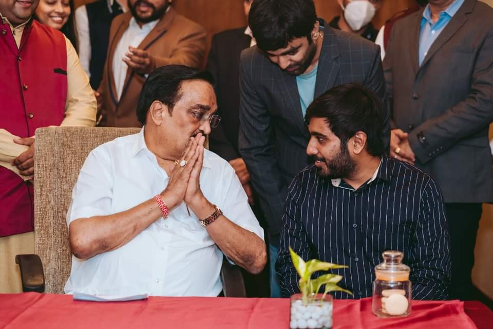 voiceofutpal's tweet photo. It is so fulfilling to talk to someone who shares your #dream; to work for the #progress of the #country. Recently, had an interesting rendezvous with #Gujarat  State #BJP  President Shri C.R. Patil at a public function. Looking forward to many more such instances. https://t.co/MI9yo8YScL