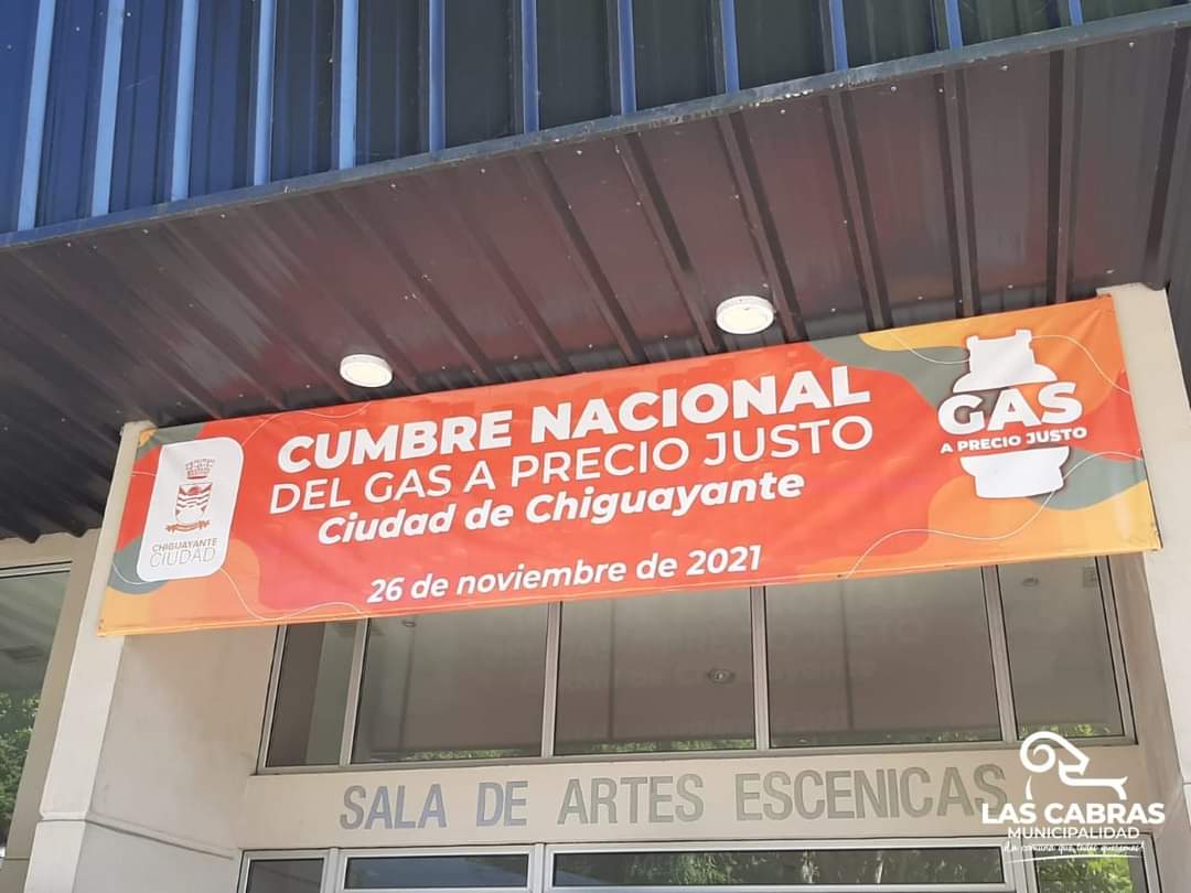 MuniLasCabras_'s tweet photo. En #Chiguayante el Alcalde de #LasCabras Juan Pablo Flores ya participa de la Cumbre Nacional del #gas a Precio Justo, con el objetivo de conocer en detalle esta iniciativa https://t.co/Z9bS2hZmfk