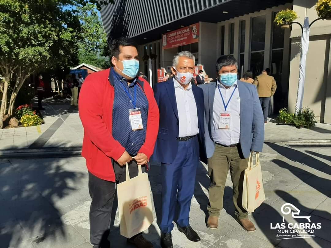 MuniLasCabras_'s tweet photo. En #Chiguayante el Alcalde de #LasCabras Juan Pablo Flores ya participa de la Cumbre Nacional del #gas a Precio Justo, con el objetivo de conocer en detalle esta iniciativa https://t.co/Z9bS2hZmfk