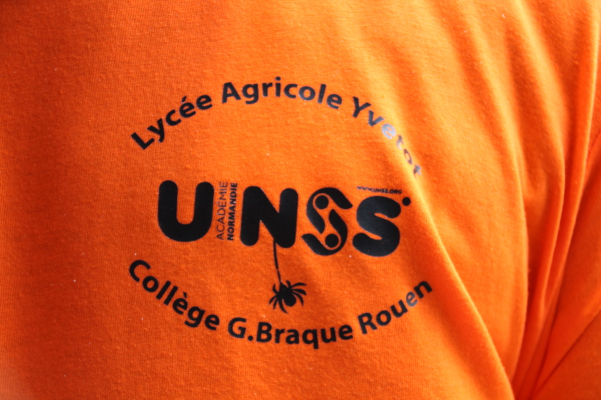 unss76's tweet photo. Première édition du #spookytrail (nocturne) dans la forêt de Claquemeure (chemin du @seinemaritime).
70 #jeunesofficiels #unss ont organisé cet évènement : les lycéens du lycée agricole d'@Ville_Yvetot et @collegebraque de @Rouen
1172km
@dsden76 @ac_normandie @unss https://t.co/Dl6NYXr8c4