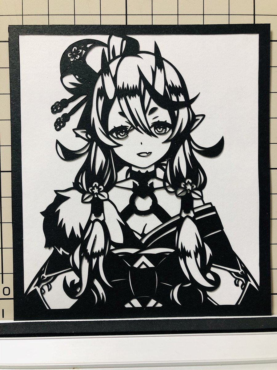 鬼の女王、竜胆尊さん。

#竜胆尊
#尊絵巻
#切り絵 