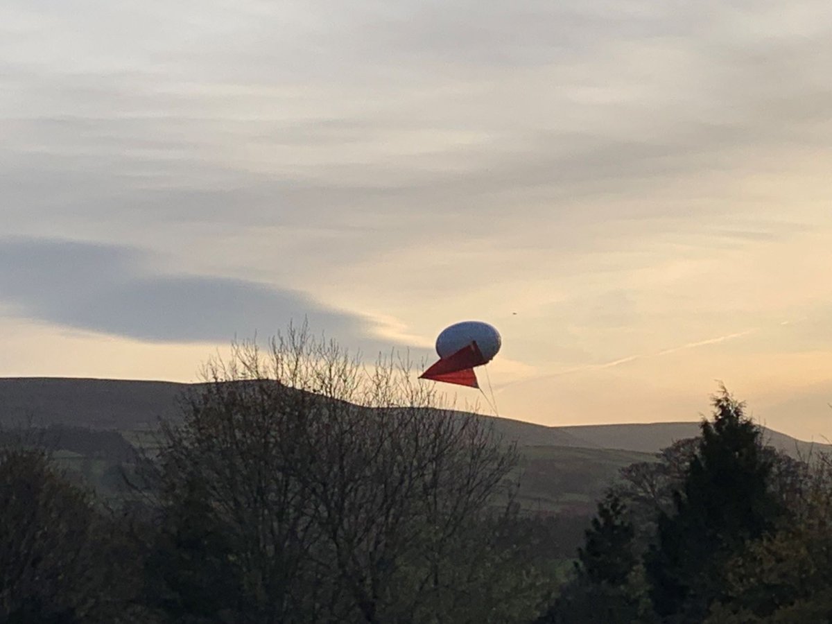 MobileaccessNY's tweet photo. Yesterday our colleagues @UoYElecEng flew their #Helikite in Coverdale.
It can provide temporary connectivity when an event takes place such as cycle races, festivals or open days.
Further testing takes place today. Watch out for our video coming soon
@UK_5G @DCMS https://t.co/ynFVlI0zqi