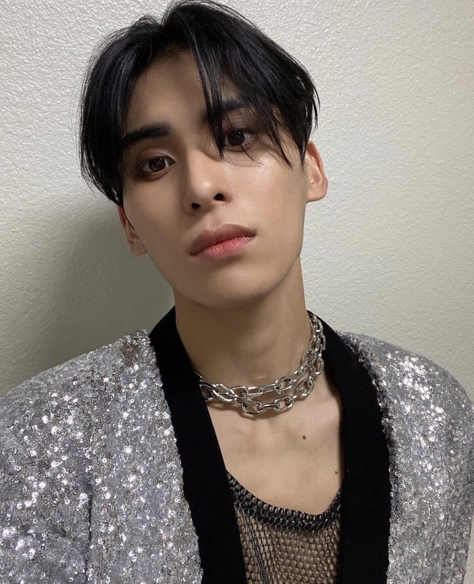 mang_o__'s tweet photo. 진짜 잘났다...... https://t.co/iEUYiFqazh