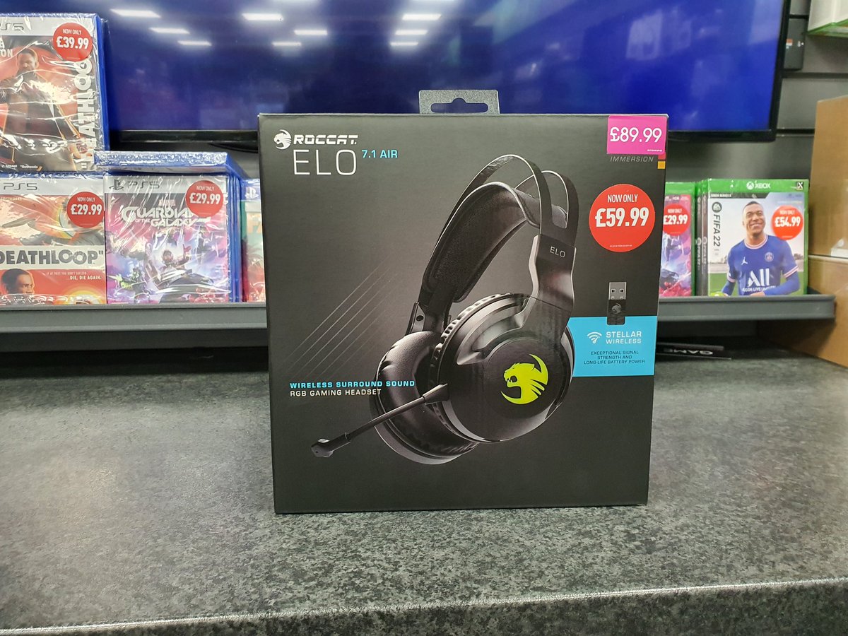 GAMEHalifax's tweet photo. After a new headset?

These make a great Christmas gift for the gamers in your live

Save £25 on the powerful #TurtleBeach #Recon500

Save £30 on the wireless #Roccat ELO 7.1 AIR

#BlackFridayGAME https://t.co/D5HubTvilW