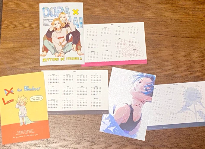 無配のポストカードが(シティのフォロワーの家に)(締切を間違えていたので)届いたわよ❤️フォロワーに選んでもらった特殊紙が大成功らしい。フォロワー本当にありがとう。絵柄はドラマイ含む3種、全部違う紙でございます✌️✌️ 
