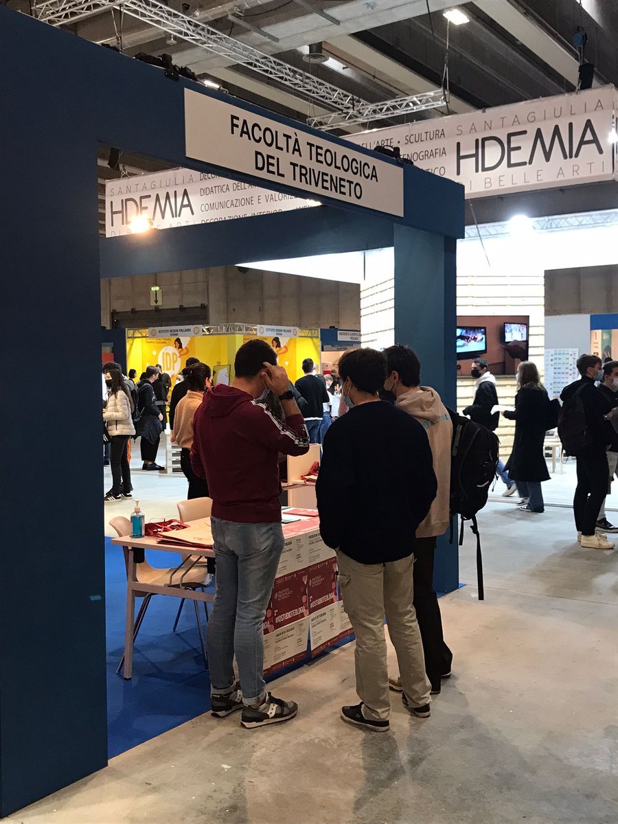 Secondo giorno a <a href="/Job_Orienta/">JOB&Orienta</a>.
Oggi vi accolgono gli studenti Lucia Fontana e Diego Padovan, guidati da Tiziana della segreteria <a href="/issr_pd/">ISSR di Padova</a>.
Vi aspettiamo per farvi conoscere i percorsi universitari di #Teologia e di #Scienzereligiose.
#joborienta