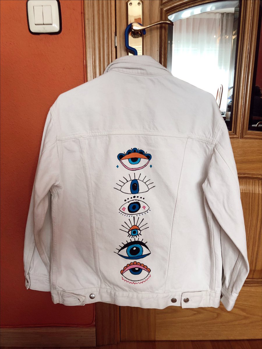 yepesmarta1's tweet photo. ¡¡Hola gente!! ✨Si queréis chaquetas de estilo minimalista hechas a mano por mí, hablarme por aquí o en mis instagrams “martayepeess” o “margot.brand” ✨
Difusión o un RT me ayudaría muchísimo 💘 https://t.co/lvaEM1fXyj