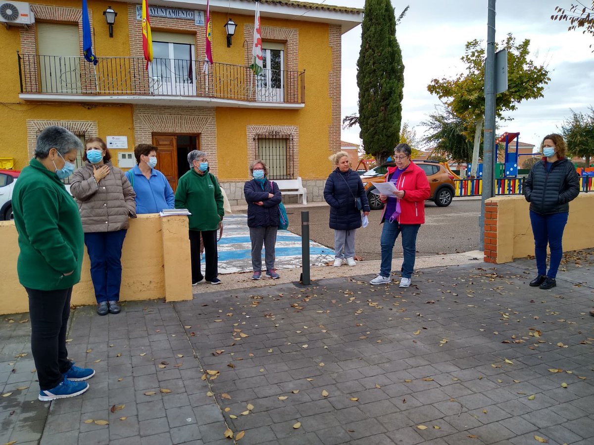 iuclm's tweet photo. 🟣 #25NSalimosALaCalle en #Barcience
Vía IU Barcience https://t.co/OM8u3lI4fF