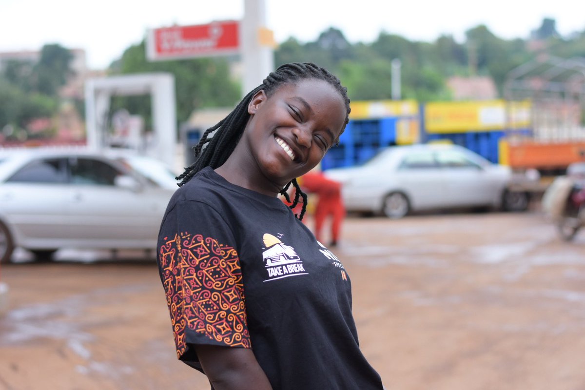 TakeABreakUg's tweet photo. TUSIMBUDDE!!!!!!

Smiles powered by the beer unmatched in gold, made by Ugandans, for Ugandans @NileSpecial 🍺 
See you soon, Mbarara!

#TakeABreak
#MadeOfUganda https://t.co/kMFCDSkhbW