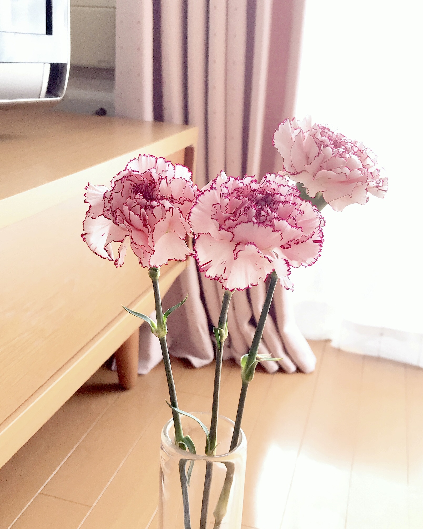 Mai Hesyoudesu そうです ユニクロ銀座店で購入しました 銀座に行くと つい寄り道しちゃいます Twitter