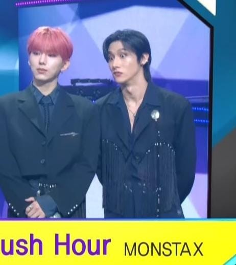 x_chiqui's tweet photo. SAME ENERGY💖😭💖🥳🎉 #RushHour3rdWin
#MONSTAX #MonbebeNoLimit
@OfficialMonstaX https://t.co/BnoMFvzXN3