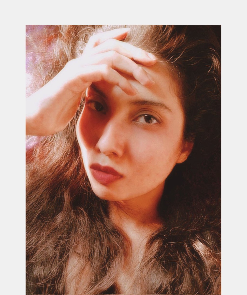 Jyoti_BulBul's tweet photo. Strike a pose! ✨ https://t.co/5IOAzg8q1L