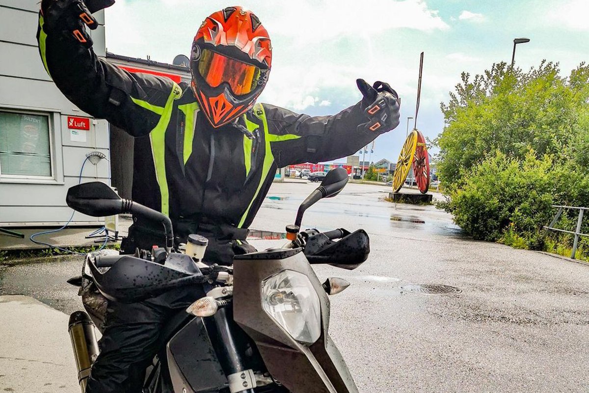 KTM_UK's tweet image. #KTMBlog - Glenn Vassnes went through a lot to earn enough points to complete THE WORLD ADVENTURE WEEK, ultimately winning the coveted KTM 1290 SUPER ADVENTURE S. Read more about Glenn's adventures in the latest edition of the KTM BLOG - fal.cn/3k9fQ

#KTM #ReadyToRace