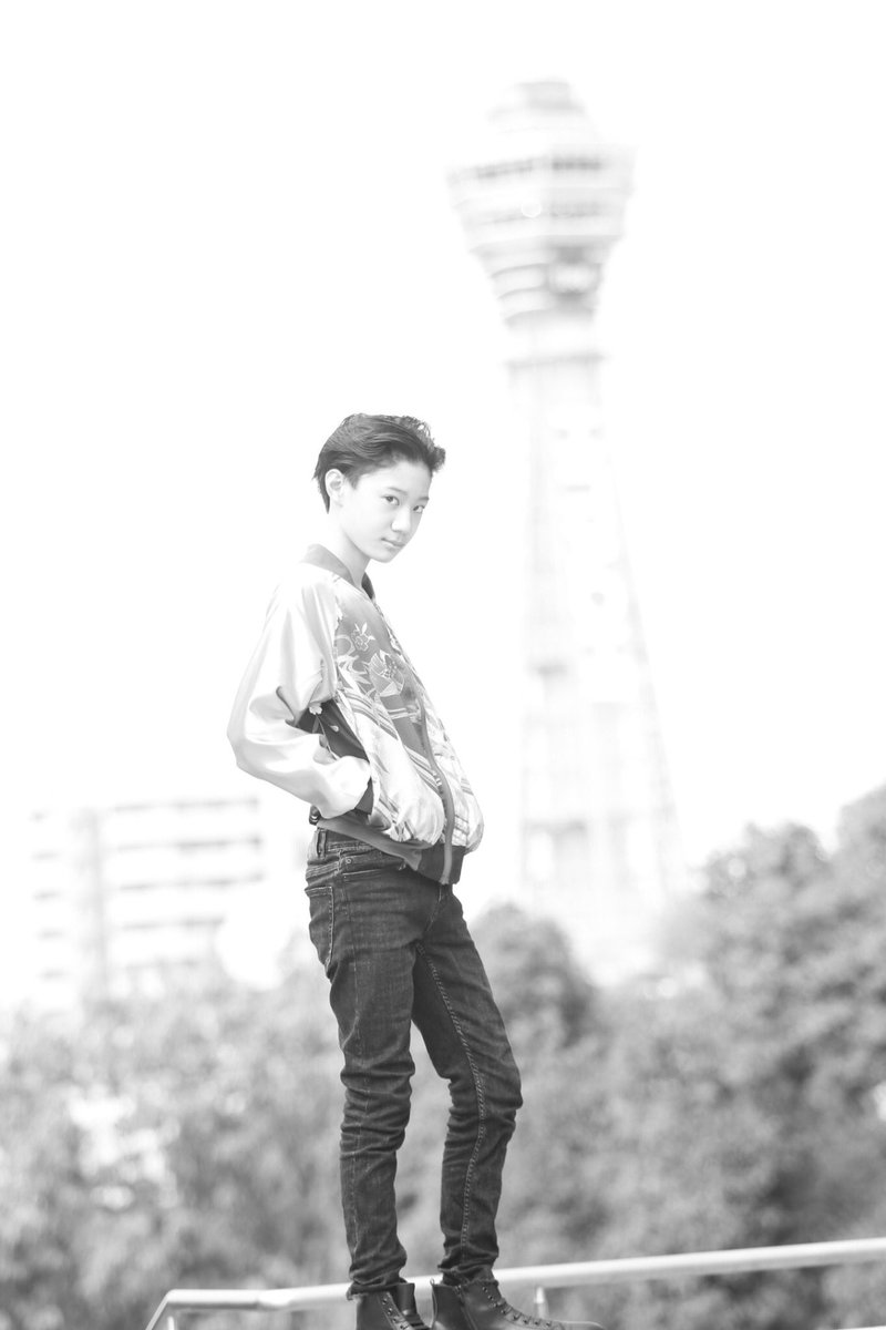 MokasCollection's tweet photo. #須貝晋一朗
 #mokascollection
 #mokasの世界観
 #被写体
 #着物リメイク
#mokascollection
#vintagekimono
#kimonoaloha 
#kimonoremake 
#shooting https://t.co/aCrB7E2Oev