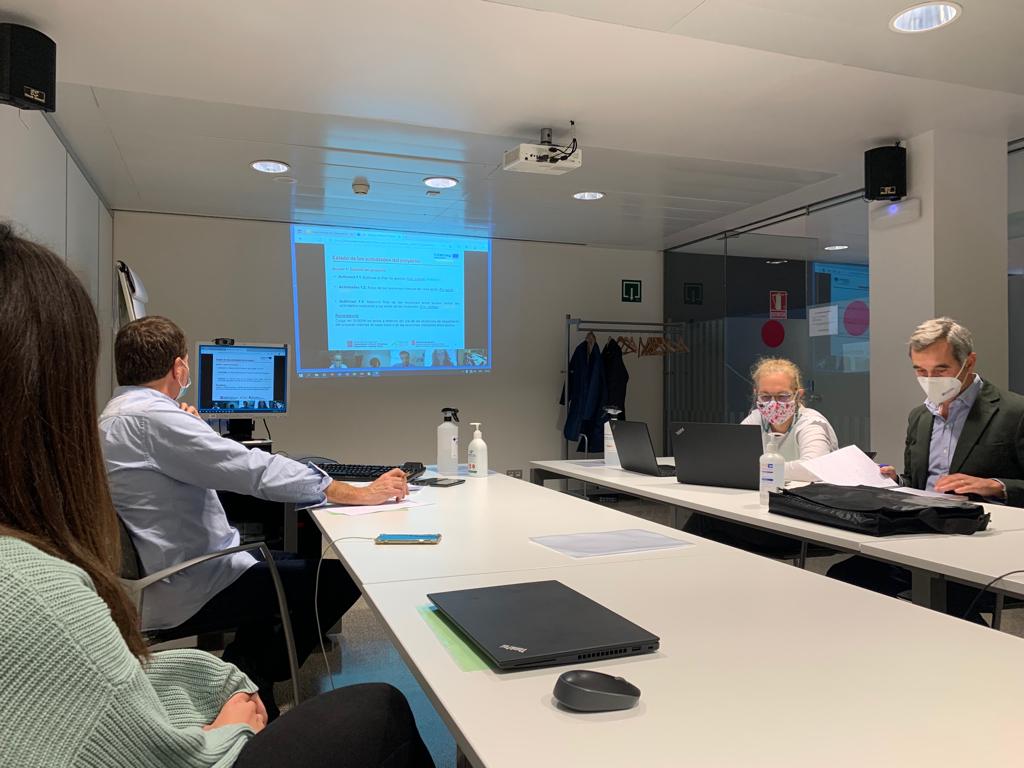 PTransgrowth's tweet photo. El comitè de gestió del projecte europeu POCTEFA-TRANSGROWTH format pels tres socis; el Govern de Navarra, la Cambra d'Agricultura de Perpinyà i el Departament d'Acció Climàtica de Catalunya realitzen una trobada de coordinació a Pamplona #ctppoctefa #agriculturacat #poctefa https://t.co/aXGmYcPdOv
