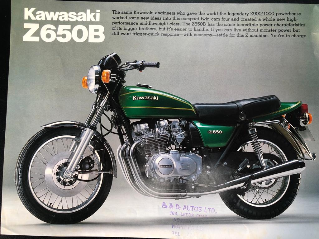 SC0lin's tweet image. Love motorcycles and classic brochures. The art of copywriting has definitely evolved though - can't see "crack open your four tuned Mikunis full bore" getting signed off these days! I 😂 👊✊💥