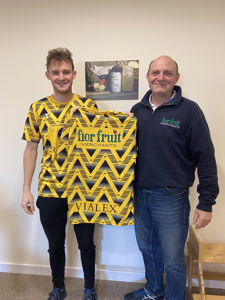 Delighted to be sponsoring Glasgow University 1st XI Hockey Team.