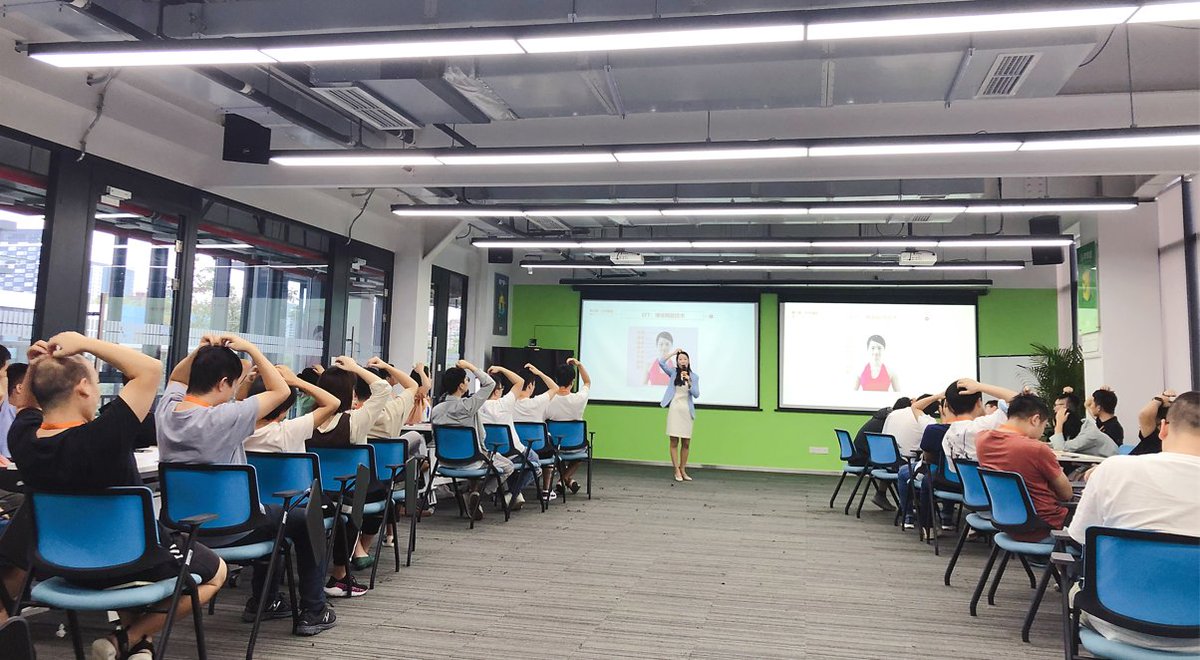 HuizeHolding's tweet photo. To protect our employees’ mental health, we launched the #Huize Employee Assistance Program and organized a series of online&amp;offline activities this year. We also offer 24/7 psychological counseling hotline to them and their families. $HUIZ #EAP #mentalwellness #employeewellness https://t.co/c7ogLz3rM9