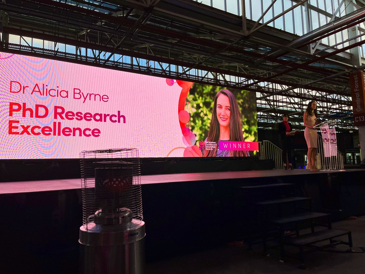 So incredibly proud of this person. Amazing to see her expertise, passion and resilience recognised! <a href="/AliciaBByrne/">Alicia Byrne</a> #SAScienceAwards