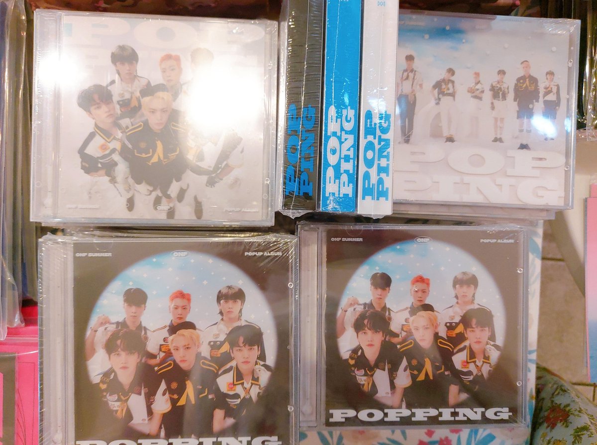 kkottru's tweet photo. #ONF 미개봉 앨범 및 굿즈 나눔
11월26~12월5일
13시~21시
💥컵, 홀더, 특전, 포스터등
💥일 인,미개봉 앨범 별 각1장 총9장 나눔
💥앨범 및 굿즈 주시면 함께 나눔드려요. DM주세요
나눔주신 퓨즈님들 감사해요
#POP_PING #리패키지 #City_of_ONF #춤춰 #My_Name #Spin_Off
#앨범나눔 #온앤오프 https://t.co/nWndgPrXwh